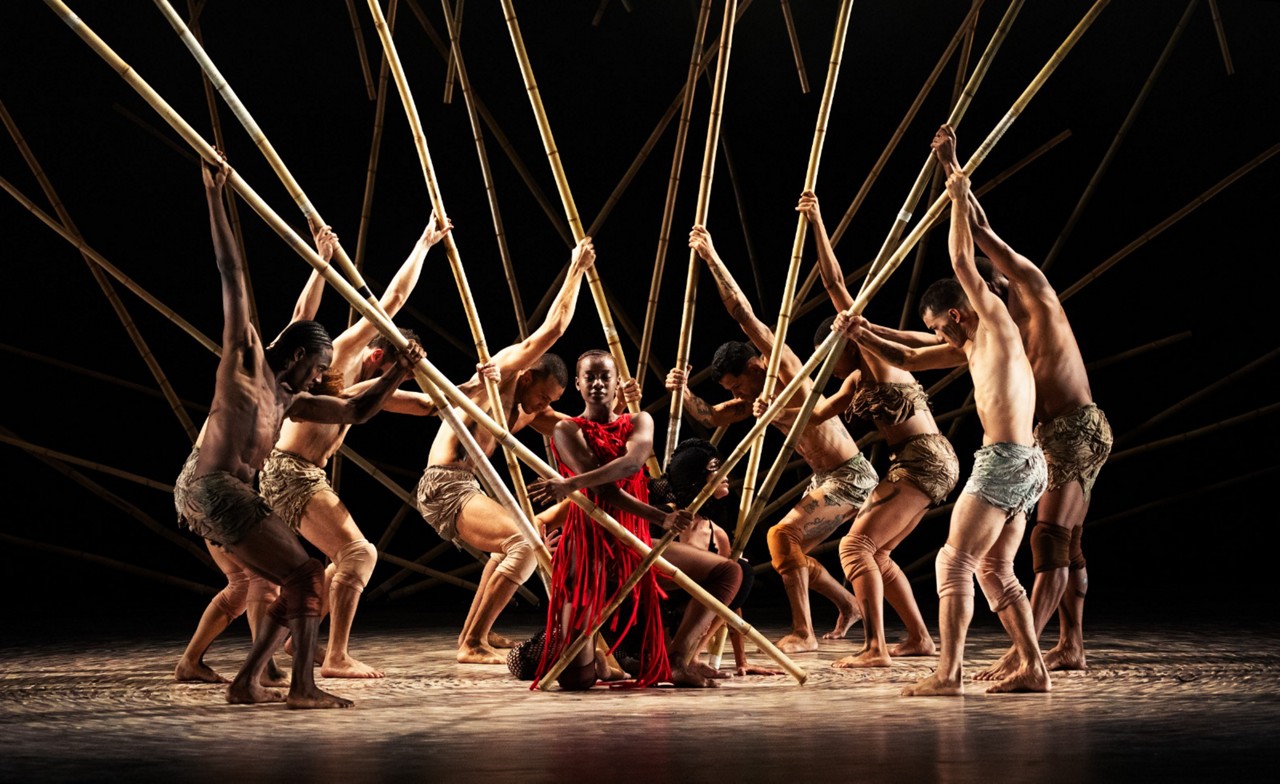 Em 'Sagração', Eva é uma bailarina negra