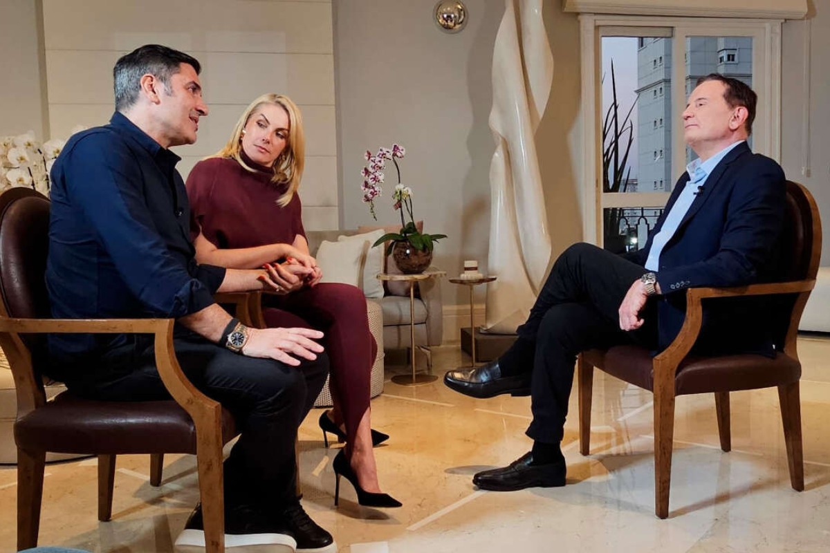 Edu Guedes conversou com o jornalista Roberto Cabrini; entrevista será exibida neste domingo na Record
