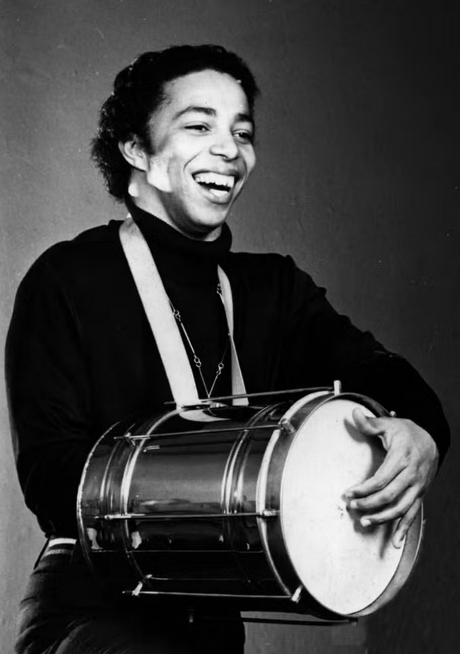 O músico Fritz Escovão
