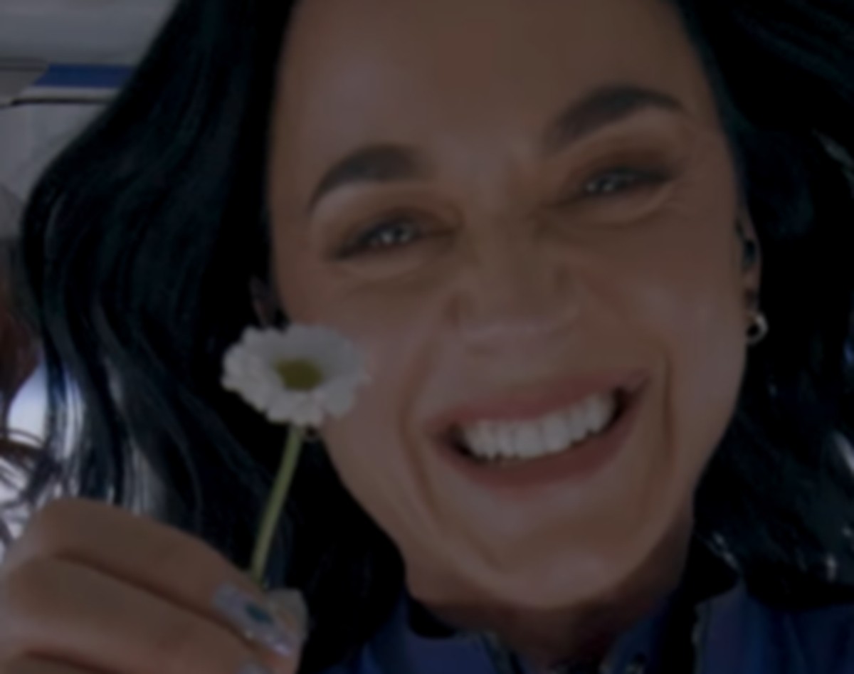 Katy Perry no espaço