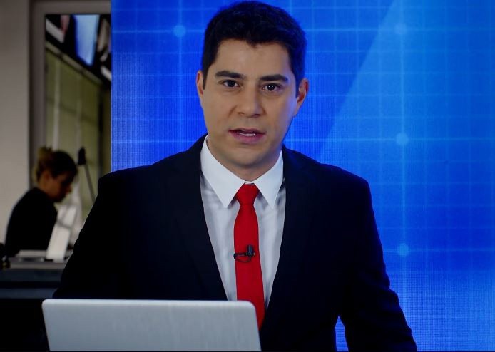 Evaristo voltou à bancada