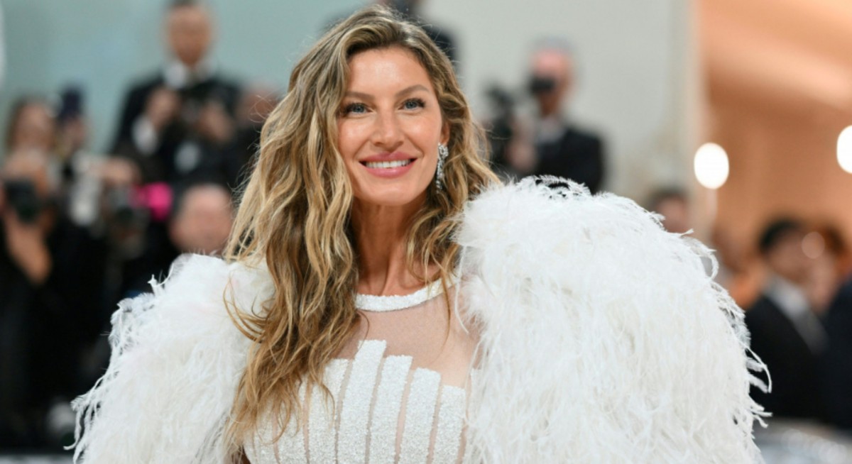 A gravidez foi anunciada pela revista People e confirmada pela assessoria de Gisele Bündchen