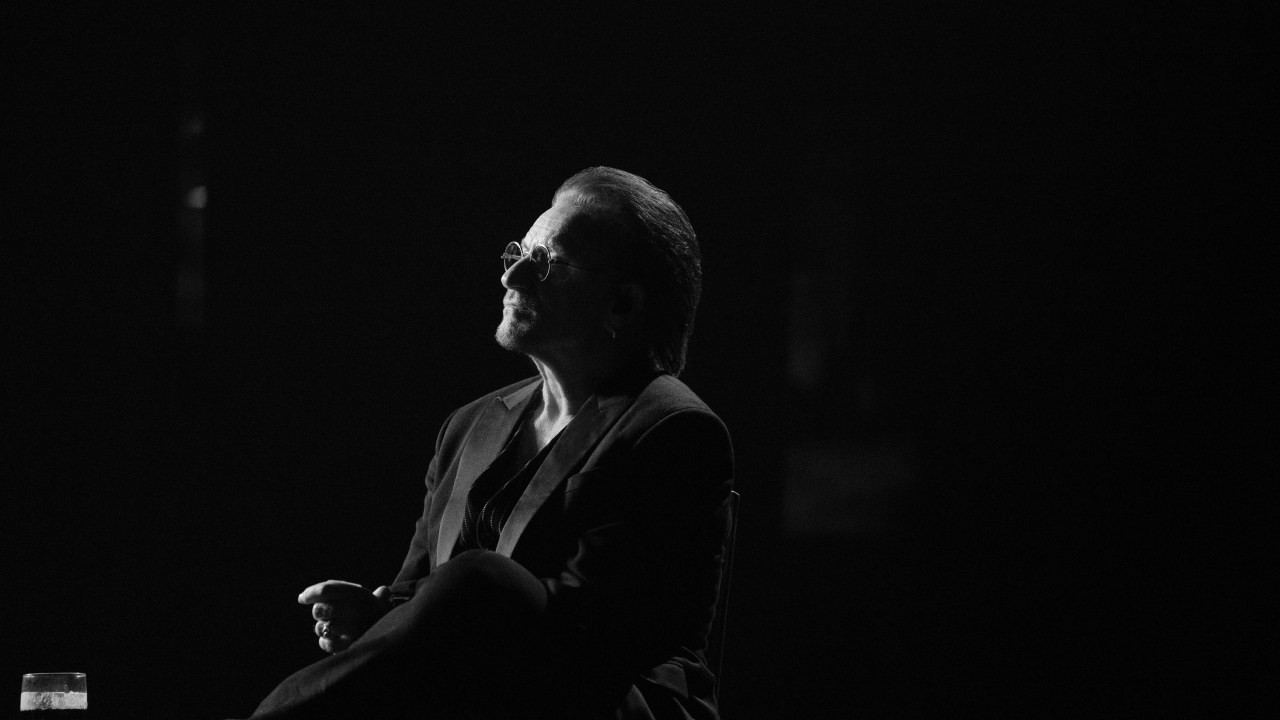 Bono Vox em 'Histórias de Surrender'
