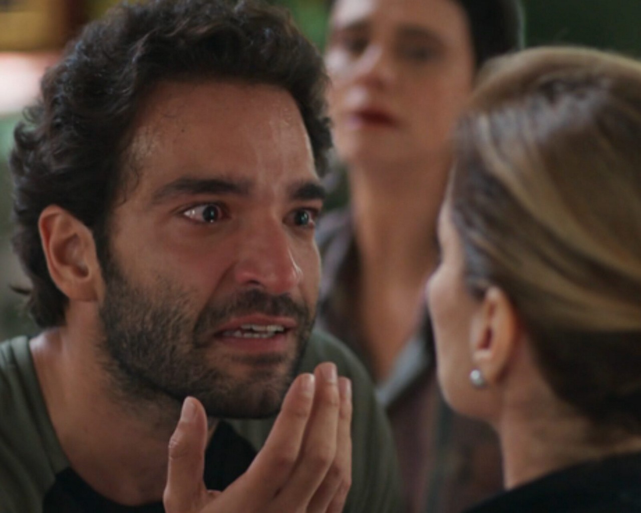 Humberto Carrão em cena de Vale Tudo