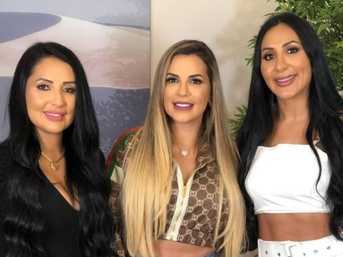 Deolane e irmãs - Reprodução/ Instagram @dayannebezerra