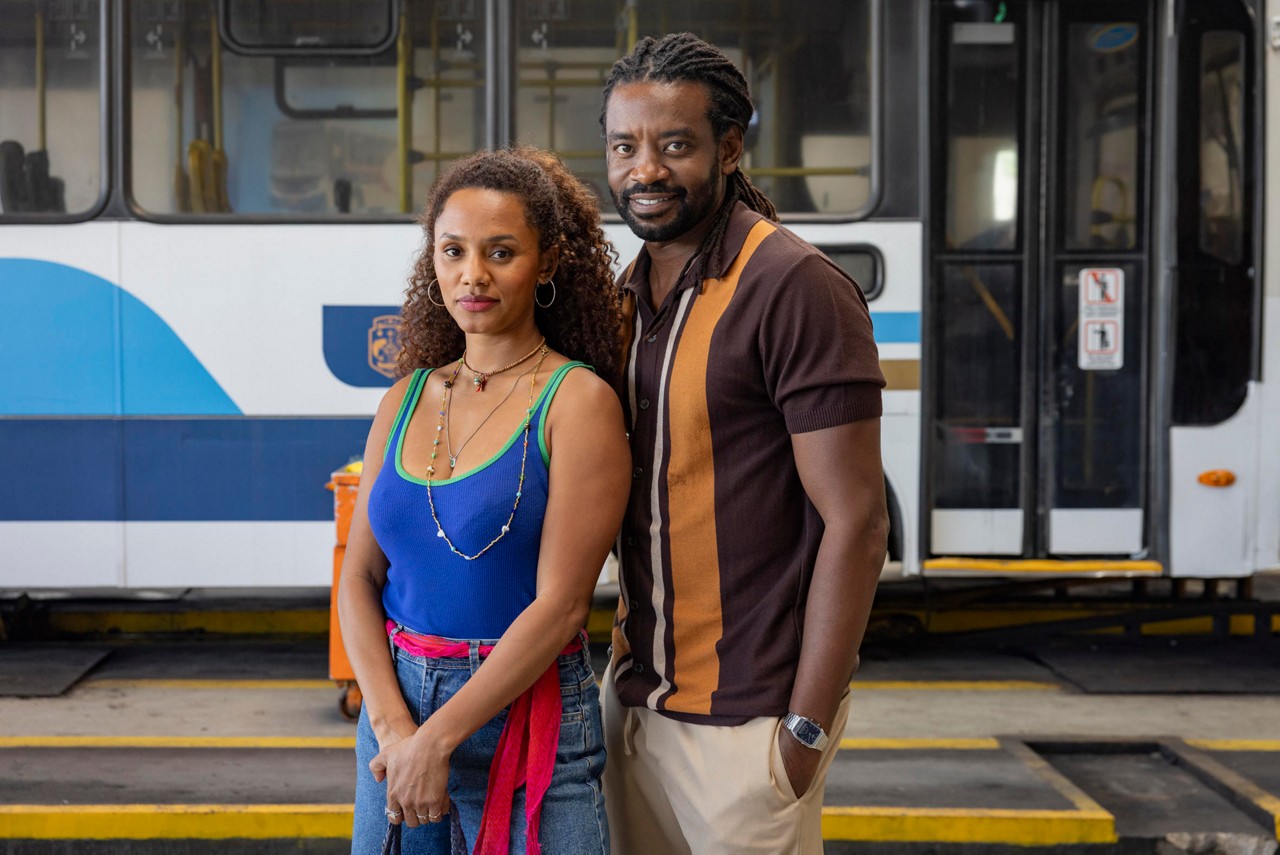 Jéssica Ellen e Fabrício Boliveira vivem os protagonistas de 'Volta por Cima'