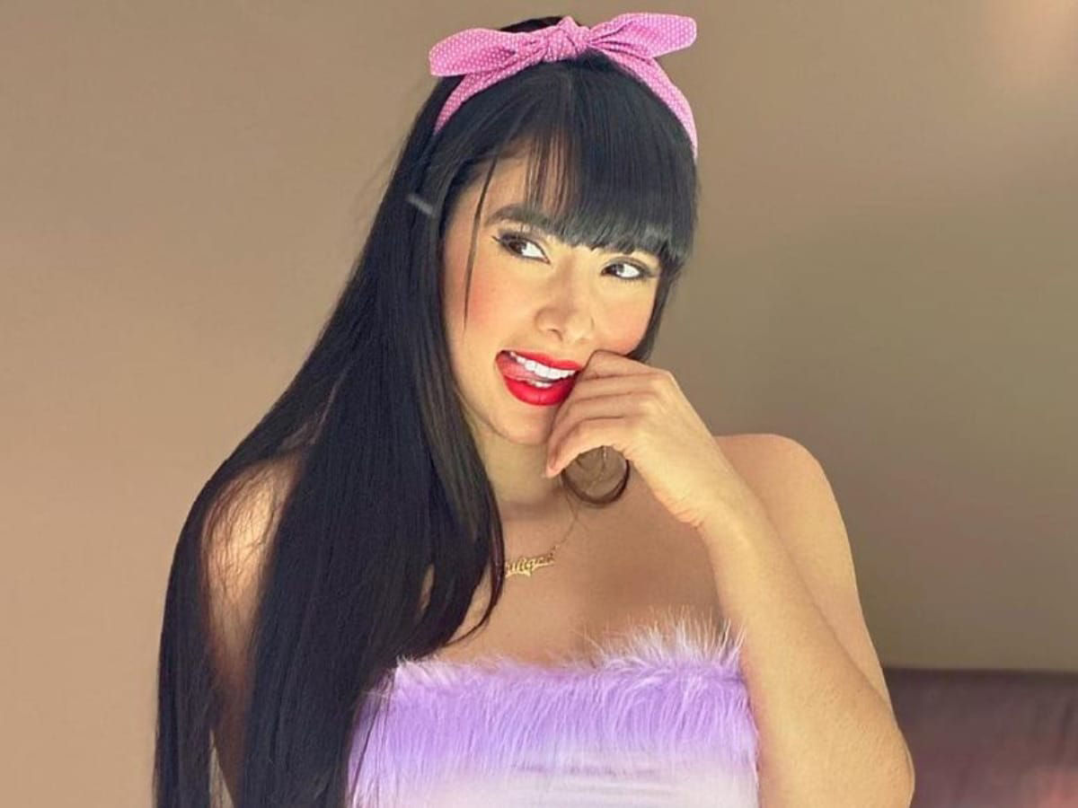 Sem calcinha? Juliana Bonde faz pose atrevida em cima da cama e incendeia o  clima