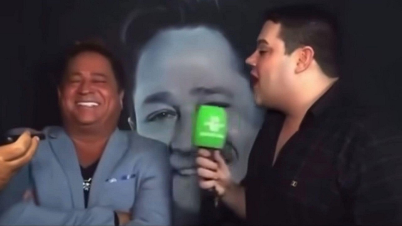 O cantor Leonardo