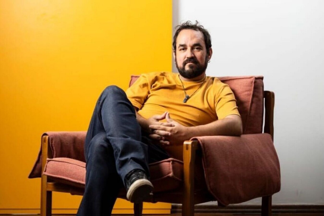 O músico, compositor e poeta, Tiago Araújo
