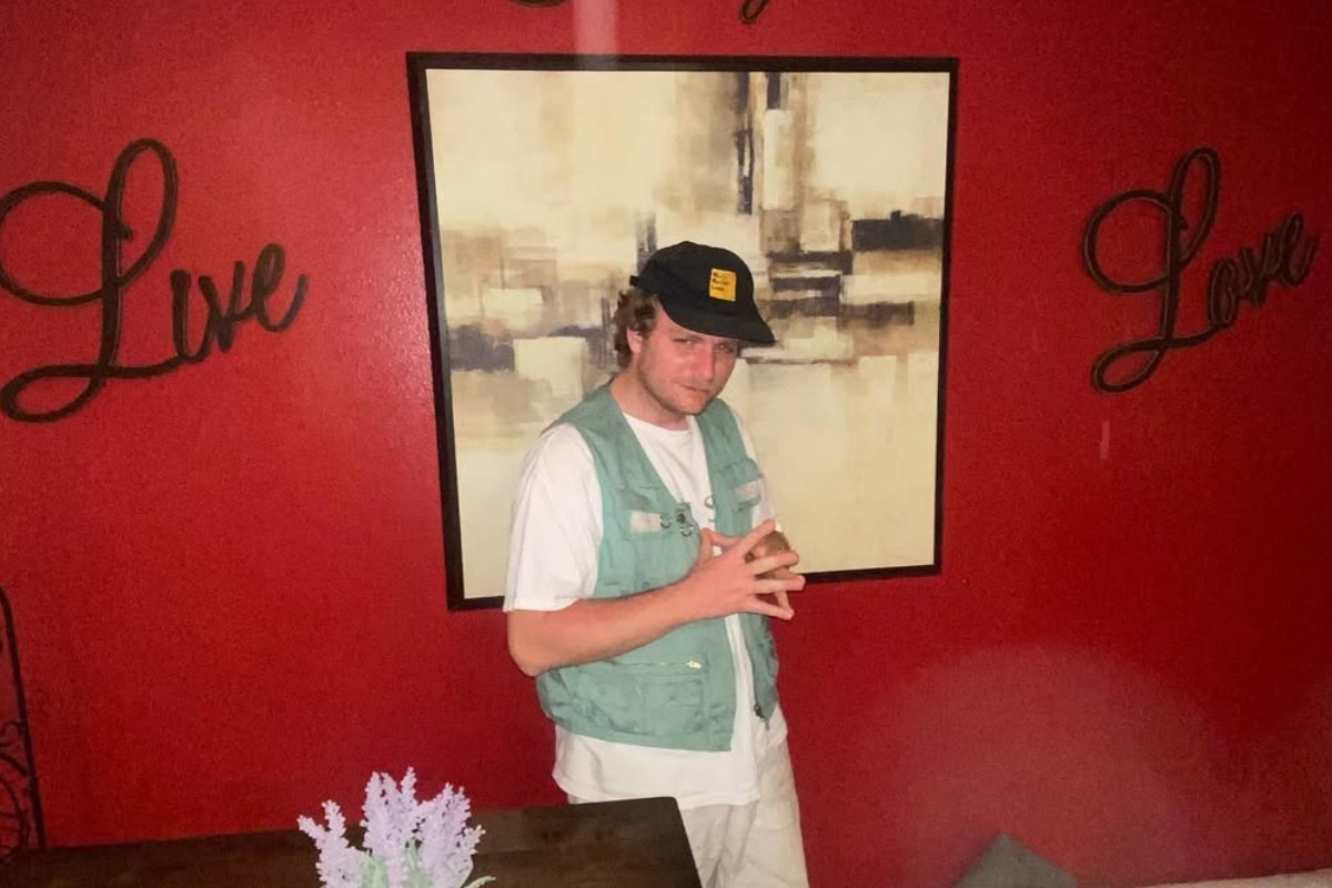Mac DeMarco fará turnê pelo Brasil