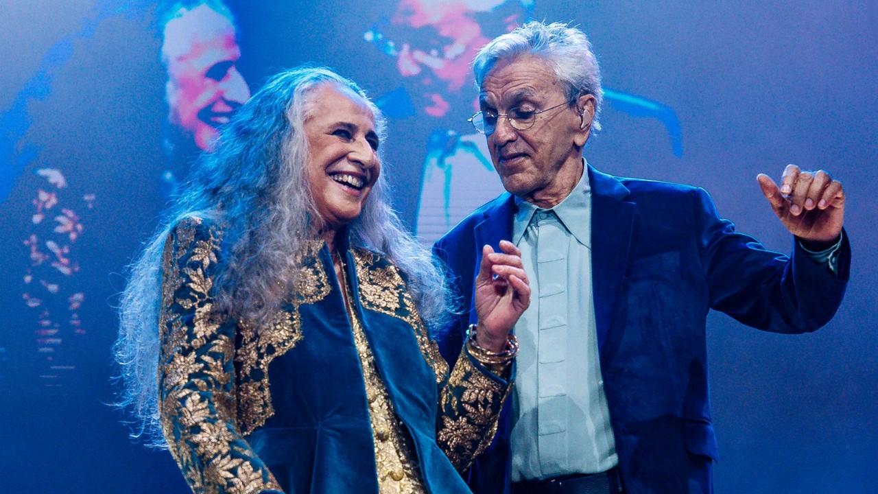 Maria Bethânia e Caetano Veloso chegam neste sábado a Belo Horizonte em turnê que os coloca novamente em viagem pelo país após quase meio século 

