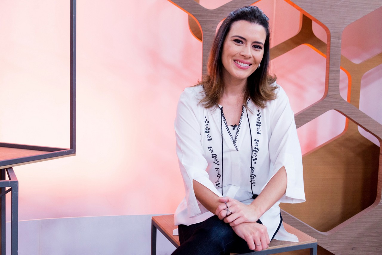 Michelle Loreto pede demissão da Globo após 20 anos de emissora