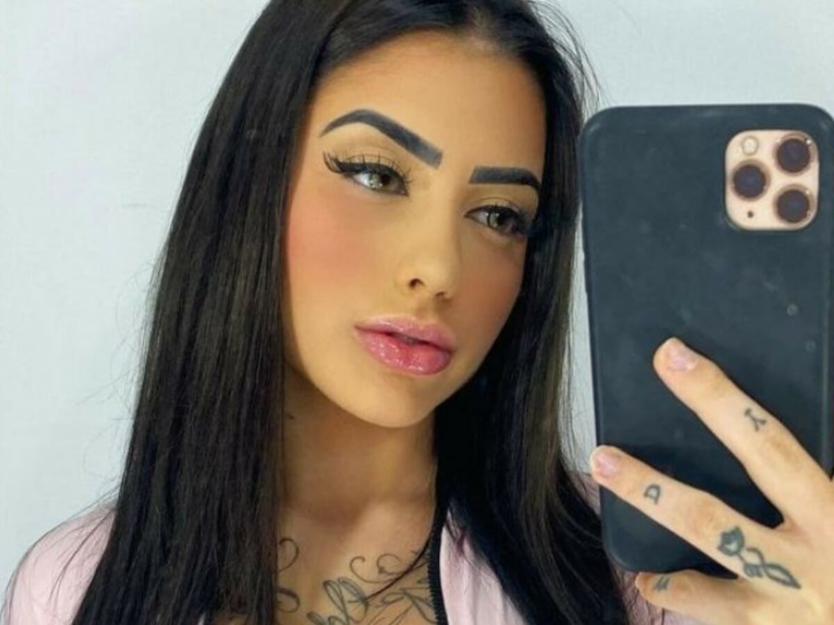 MC Mirella