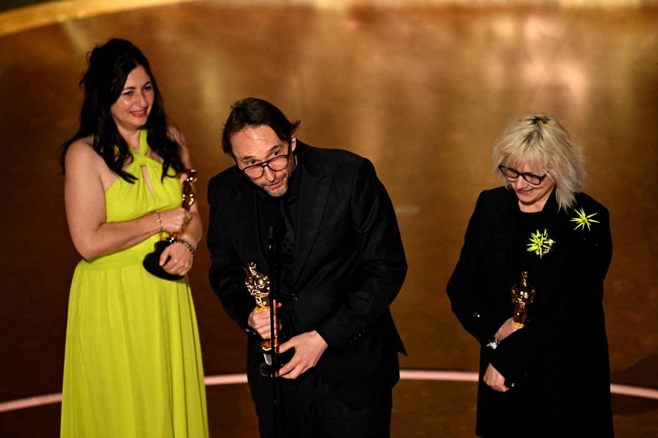  Marilyne Scarselli, Pierre-Olivier Persin and Stephanie Guillon são os responsáveis pela maquiagem de 'A Substância'