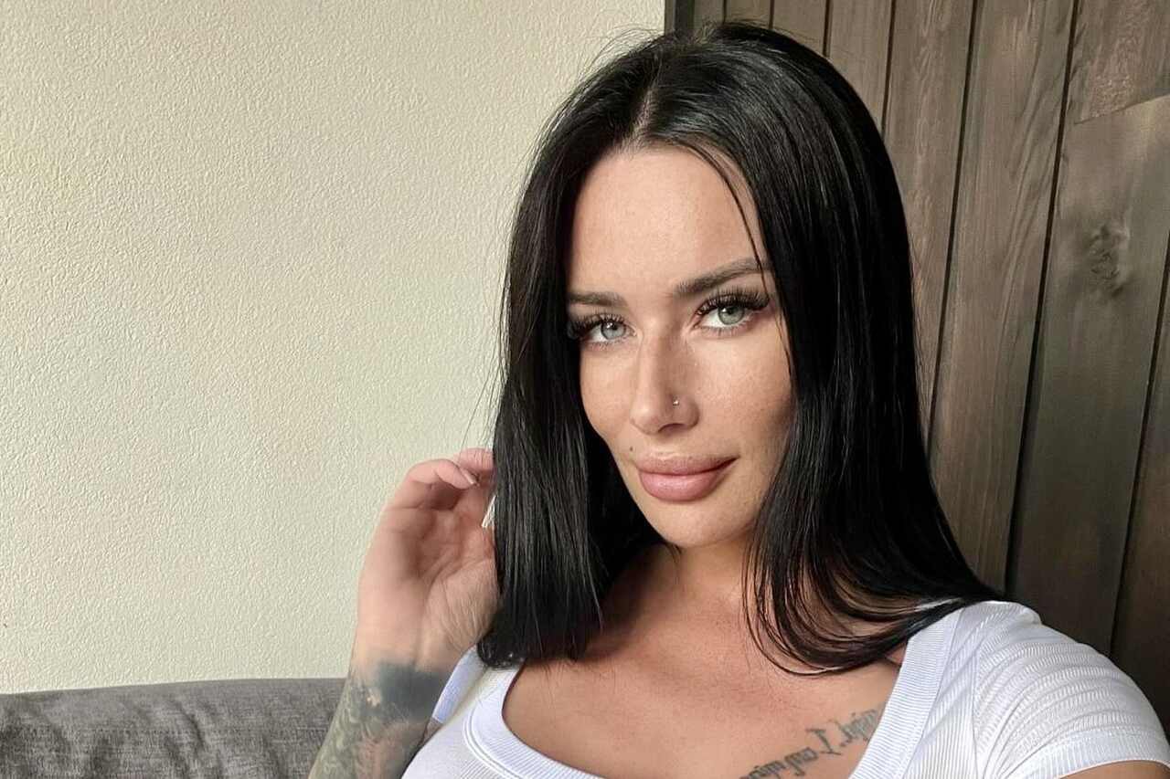 Micki Daniels 