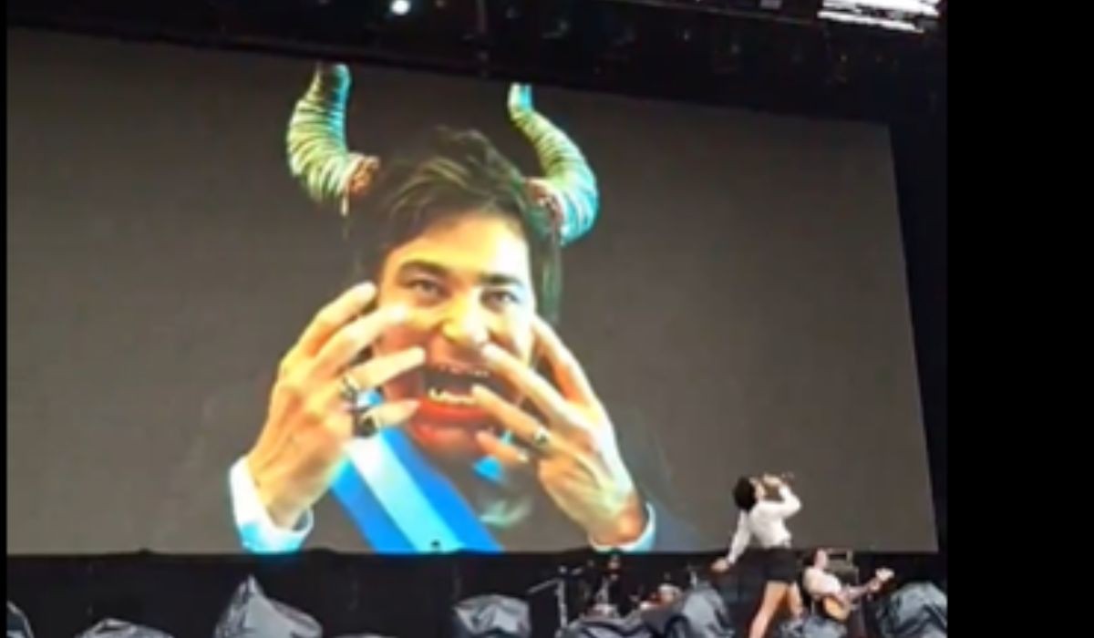 No vídeo apresentado, rosto de Javier Milei estava ensanguentado e tinha chifres de demônio
