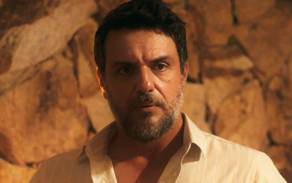 Morte do personagem de Rodrigo Lombardi, o inescrupuloso Molina, vai dar novo rumo à trama das 21h da Globo