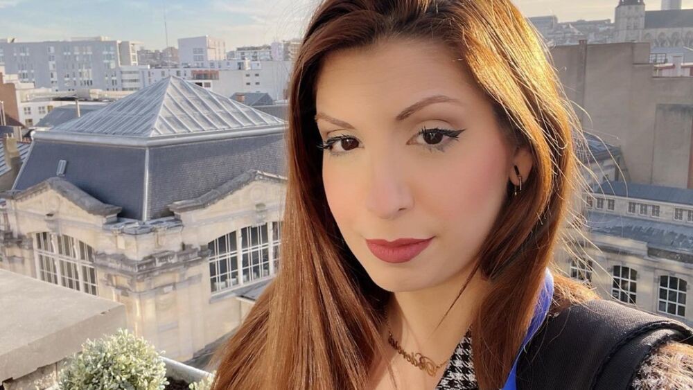  Conhecida por sua atuação em prol dos direitos humanos e das liberdades, Nathalia Urban 