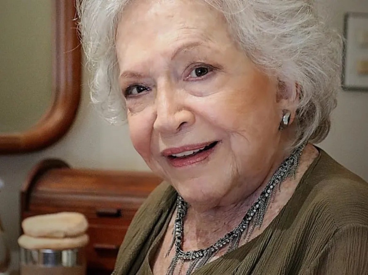 Nathalia Timberg completou 95 anos  no último dia 5 de agosto 