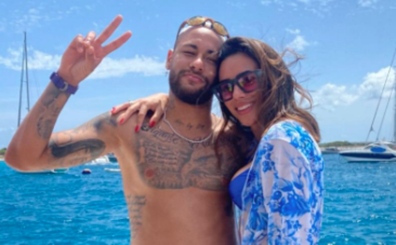 Neymar, que completa 33 anos nesta quarta (5), e Bruna Biancardi já são pais de Mavie e vão ter mais uma menininha