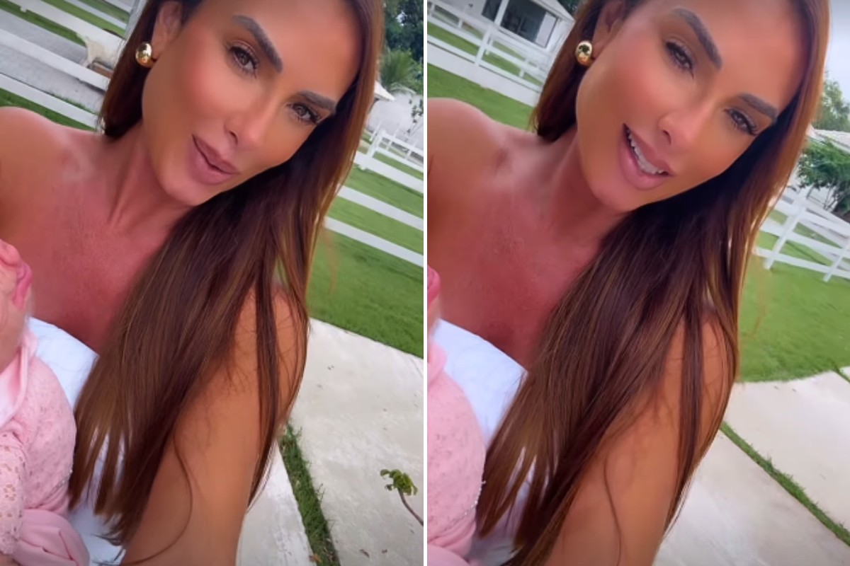 Nicole Bahls com bebê reborn 