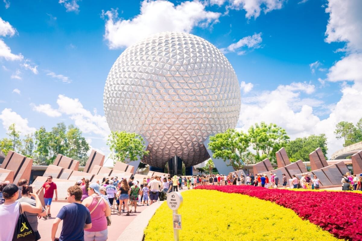 O EPCOT é dividido em quatro áreas incríveis