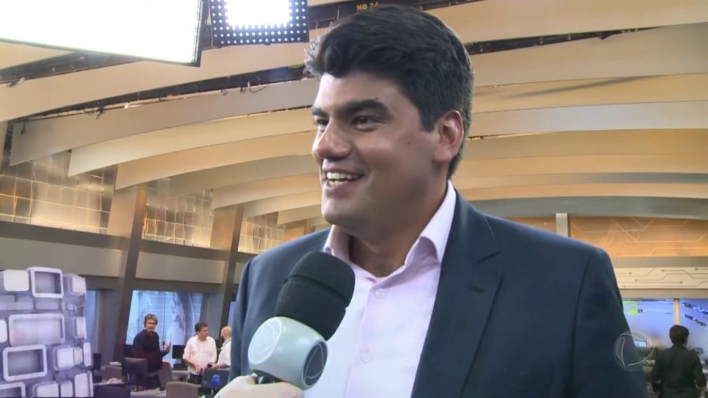 O jornalista e apresentador André Azeredo (Reprodução / YouTube)