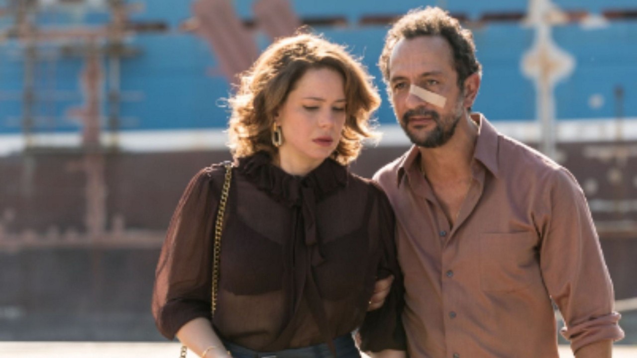 Leandra Leal e Irandhir Santos protagonizam 'Os Enforcados'