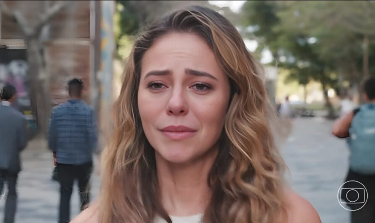 O capítulo desta terça-feira (29) de Vale Tudo mostrou um momento bastante delicado de Heleninha Roitman (Paolla Oliveira)