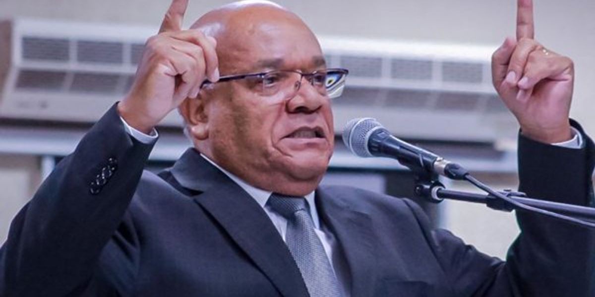 Pastor é criticado por falar sobre sexo anal e oral 