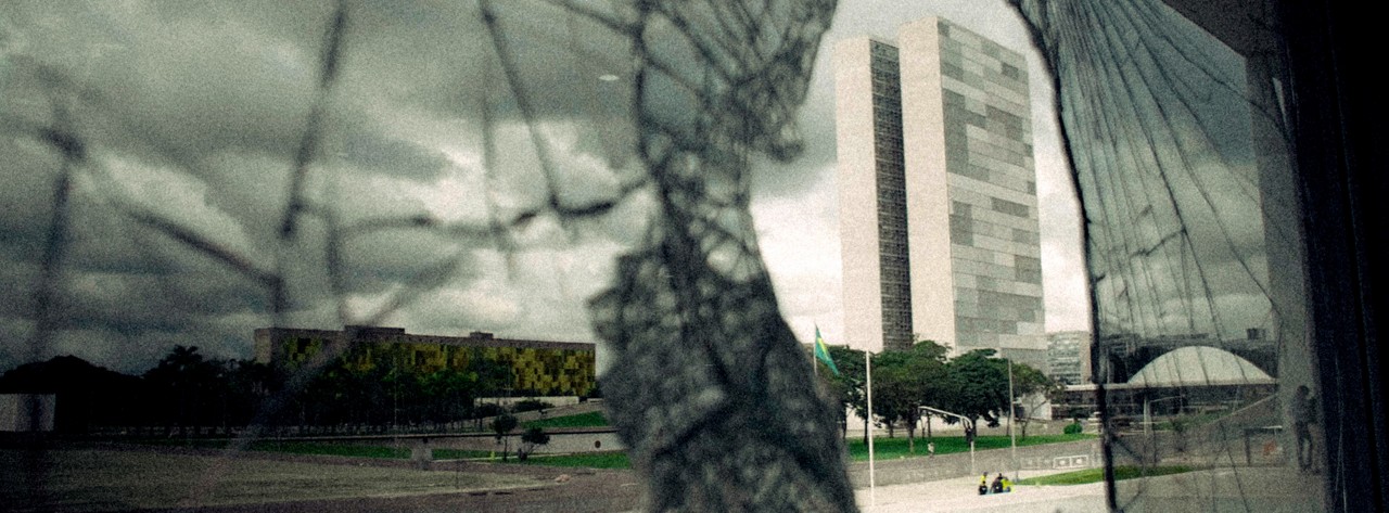 Documentário investiga a crescente influência que líderes evangélicos exercem sobre a política do país