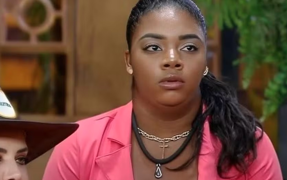 Raquel Brito deixou seus colegas de "A Fazenda 16" e fãs preocupados após passar mal durante a "Prova de Fogo".
