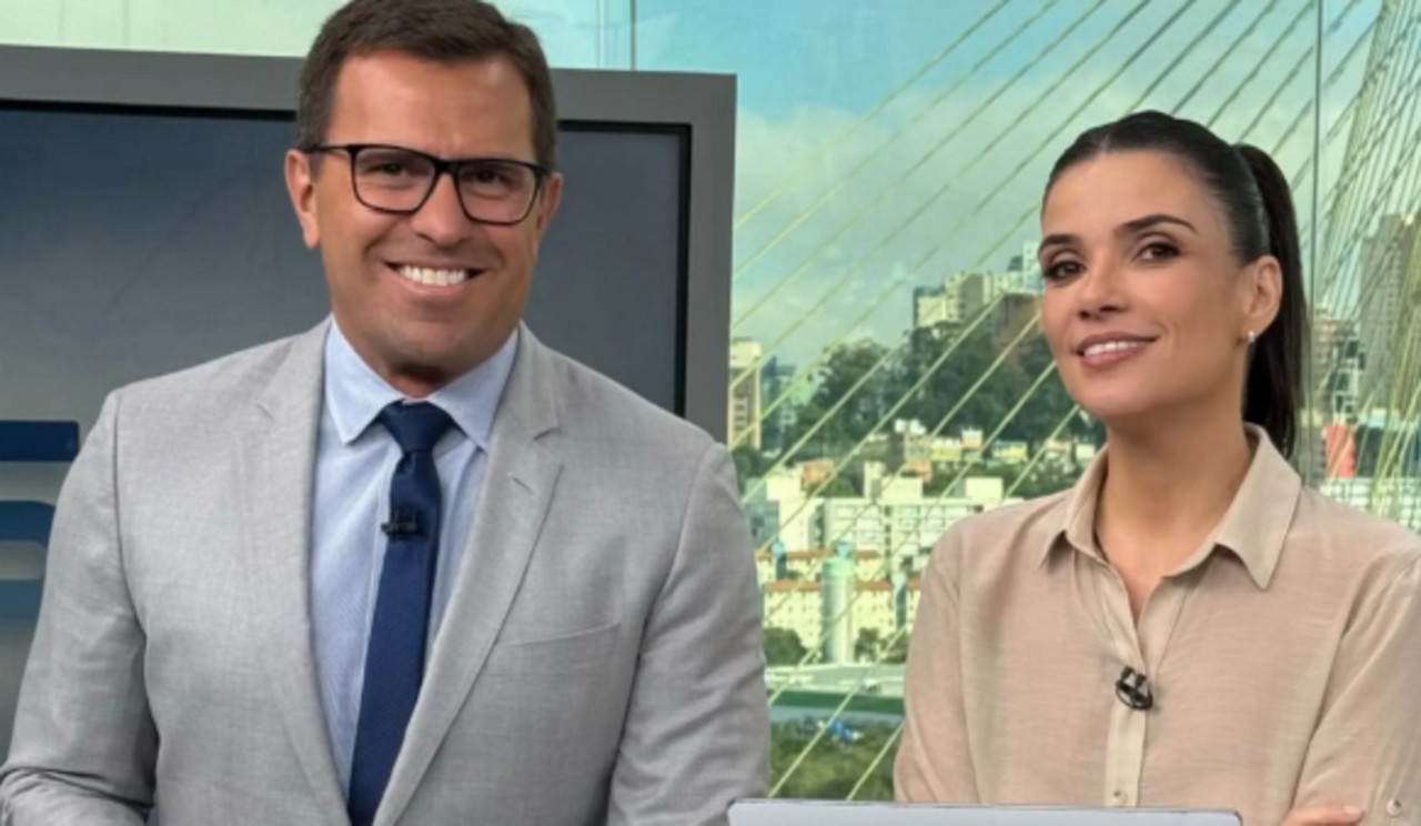Após o anúncio da demissão do jornalista Rodrigo Bocardi, nesta quinta-feira (30), a emissora informou que Sabina Simonato comandará interinamente o Bom Dia São Paulo


