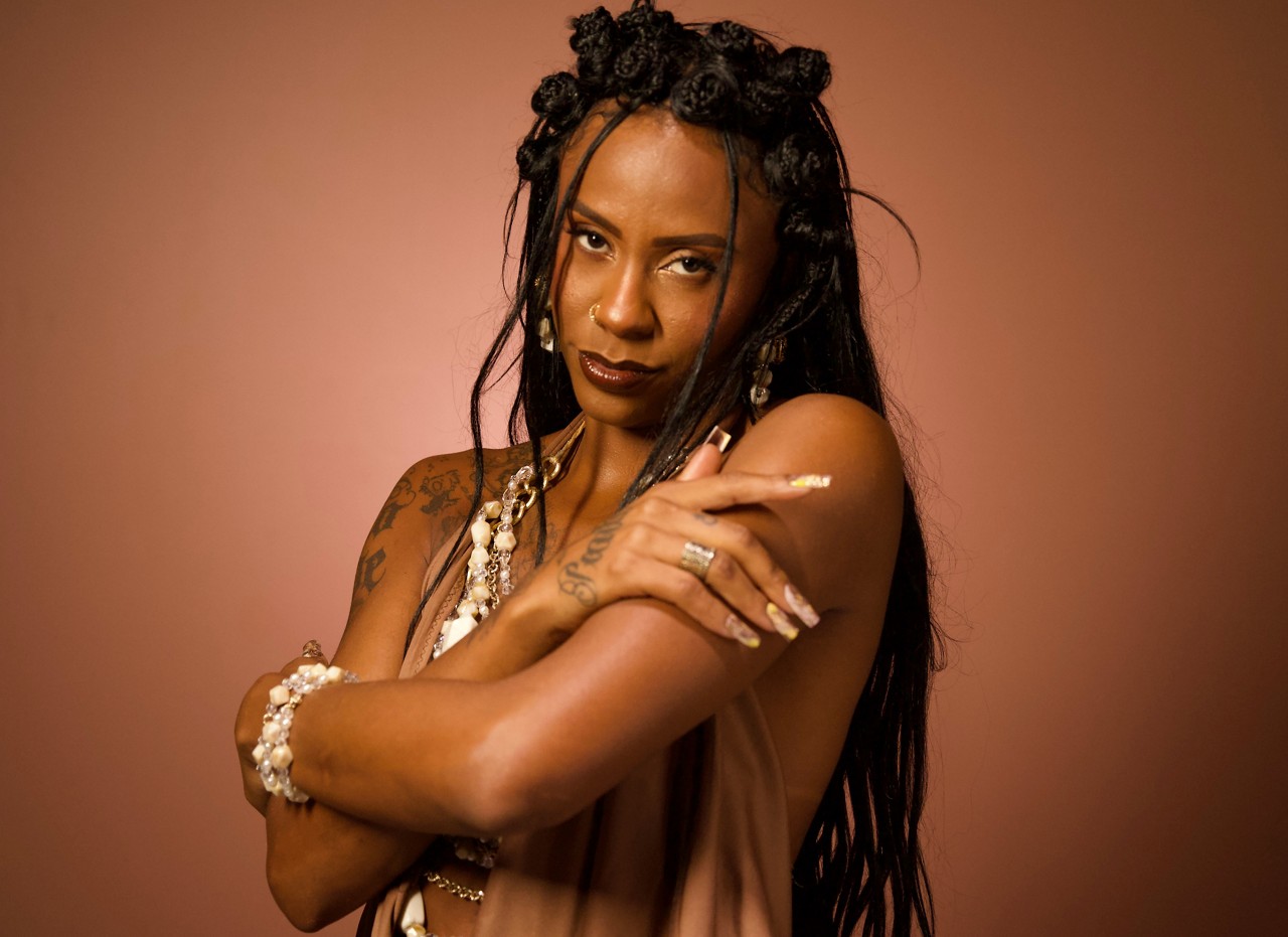 A rapper mineira Sarah Guedes 
