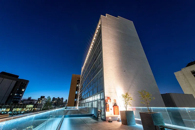 Prédio que sedia a Escola de Design da UEMG, no entorno da praça da Liberdade
