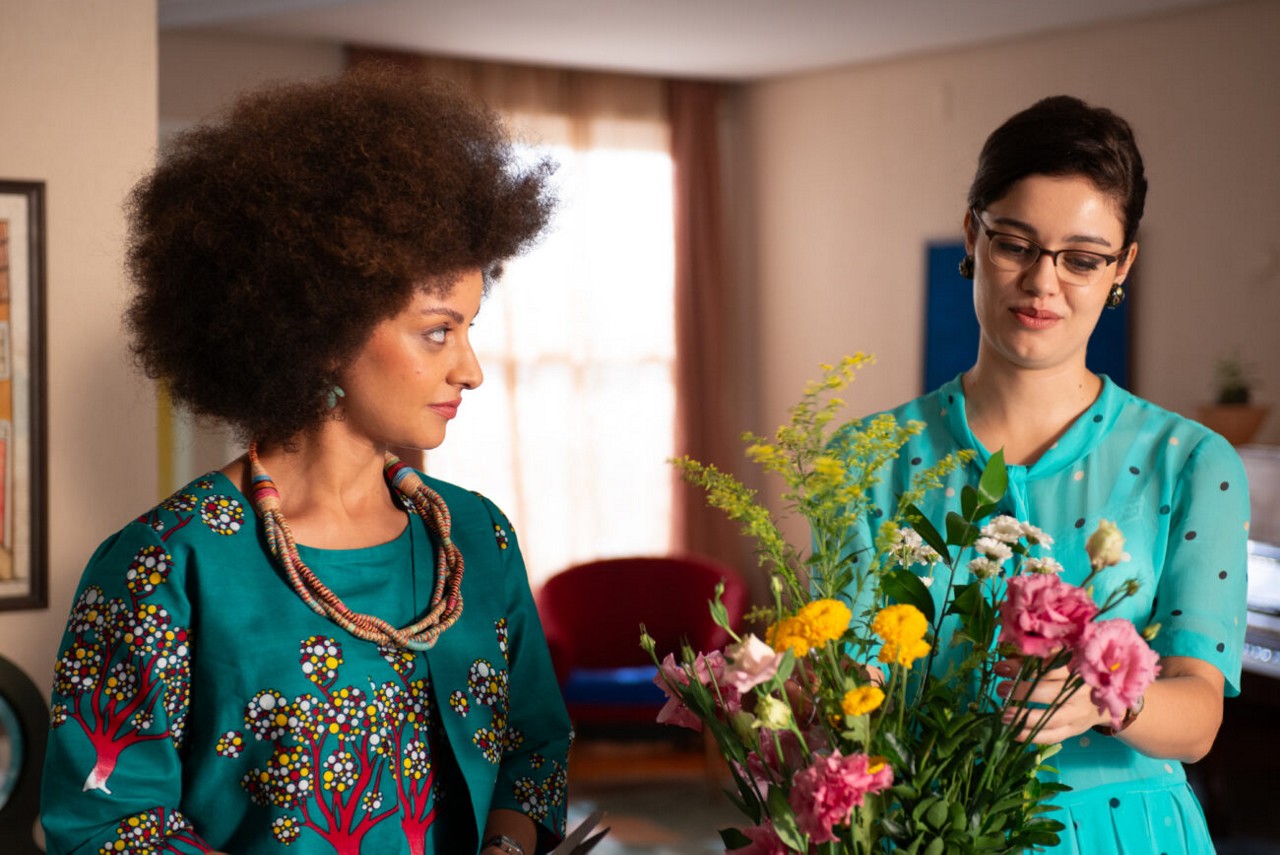 Gabriela Correa e Sophie Charlotte vivem as protagonistas Virgínia Bicudo e Adelheid Koch
