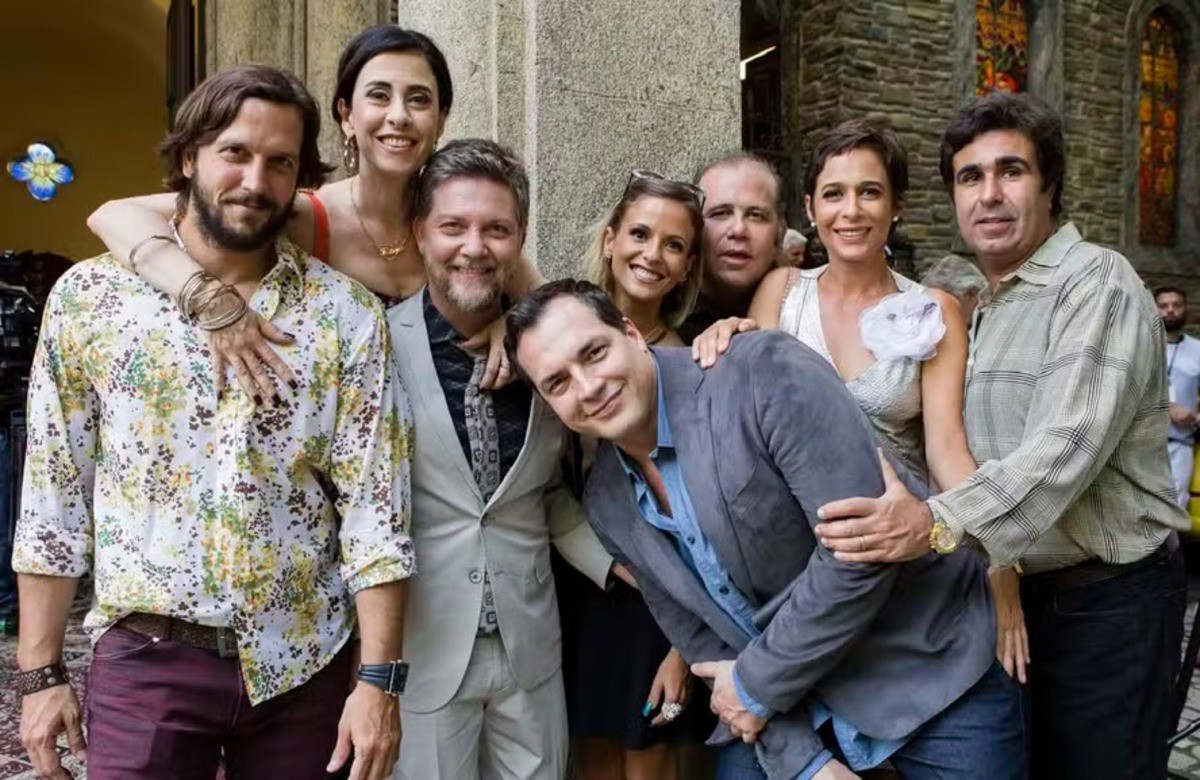 Elenco de 'Tapas & Beijos' 