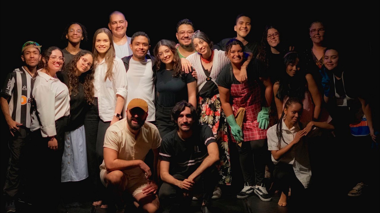 Alunos da Escola Pi apresentam espetáculos no Teatro da Biblioteca Pública