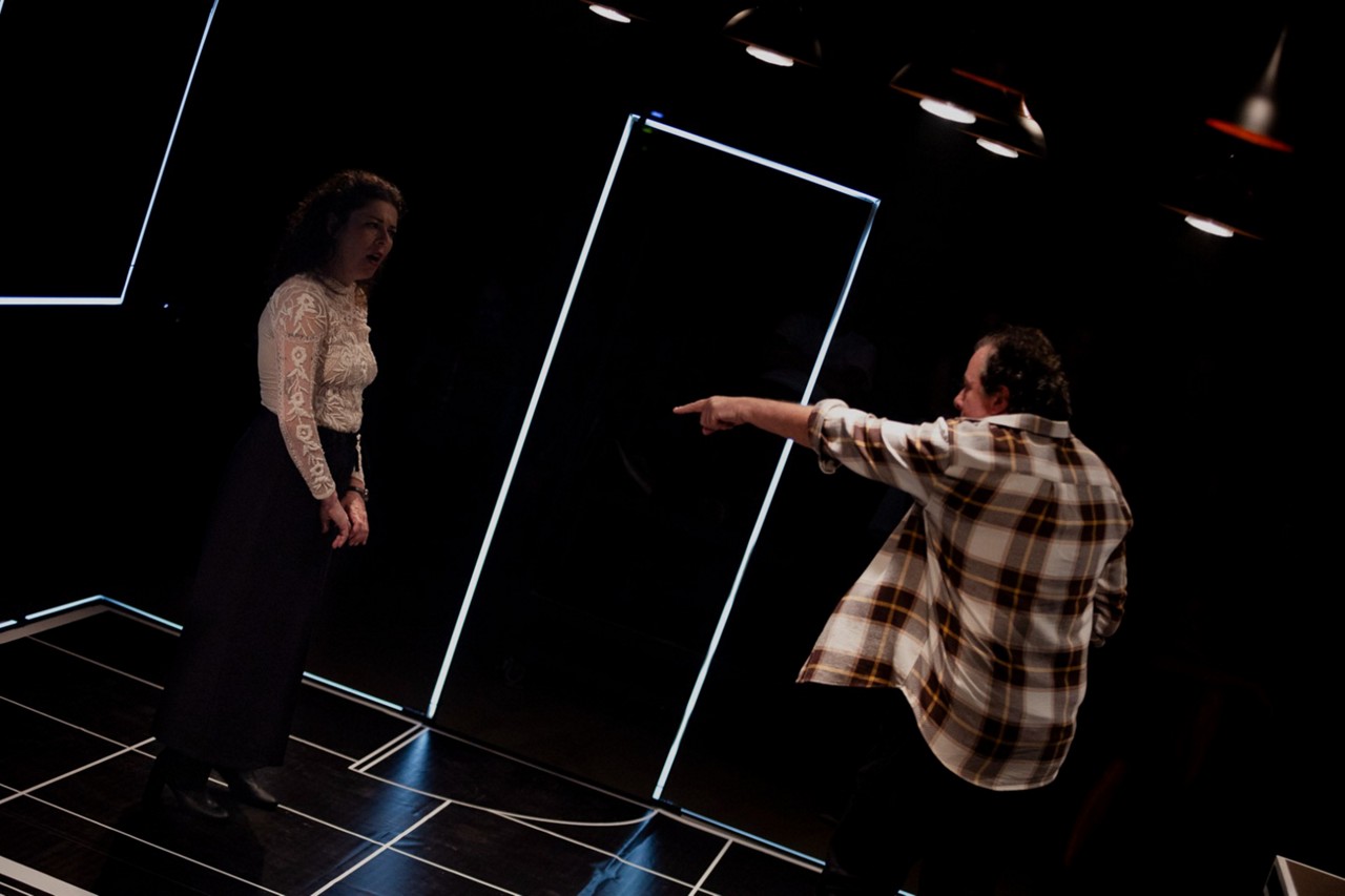 Alexandre Toledo e Flávia Fernandes protagonizam a peça 'Pequeñas Infidelidades'
