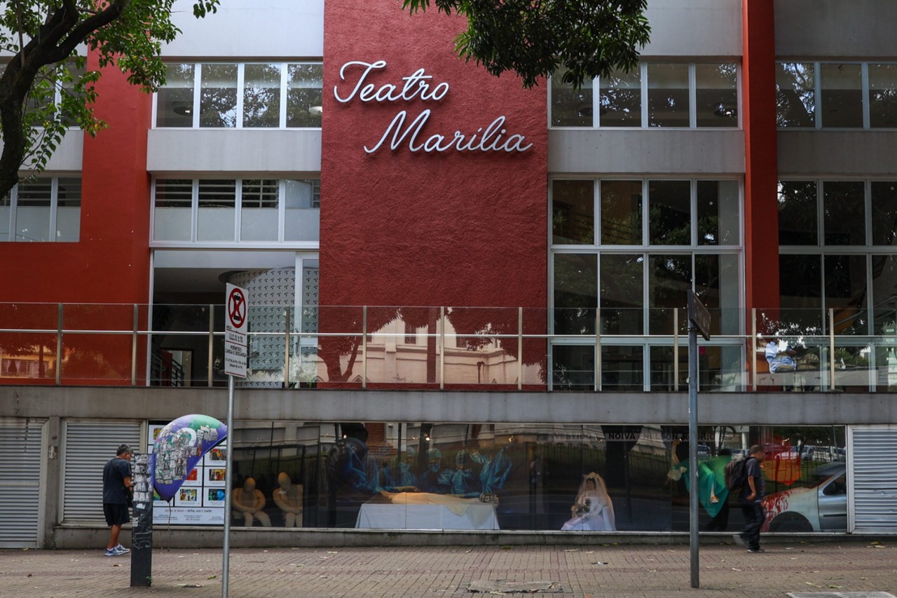 A fachada do Teatro Marília, que celebra 60 anos em atividade