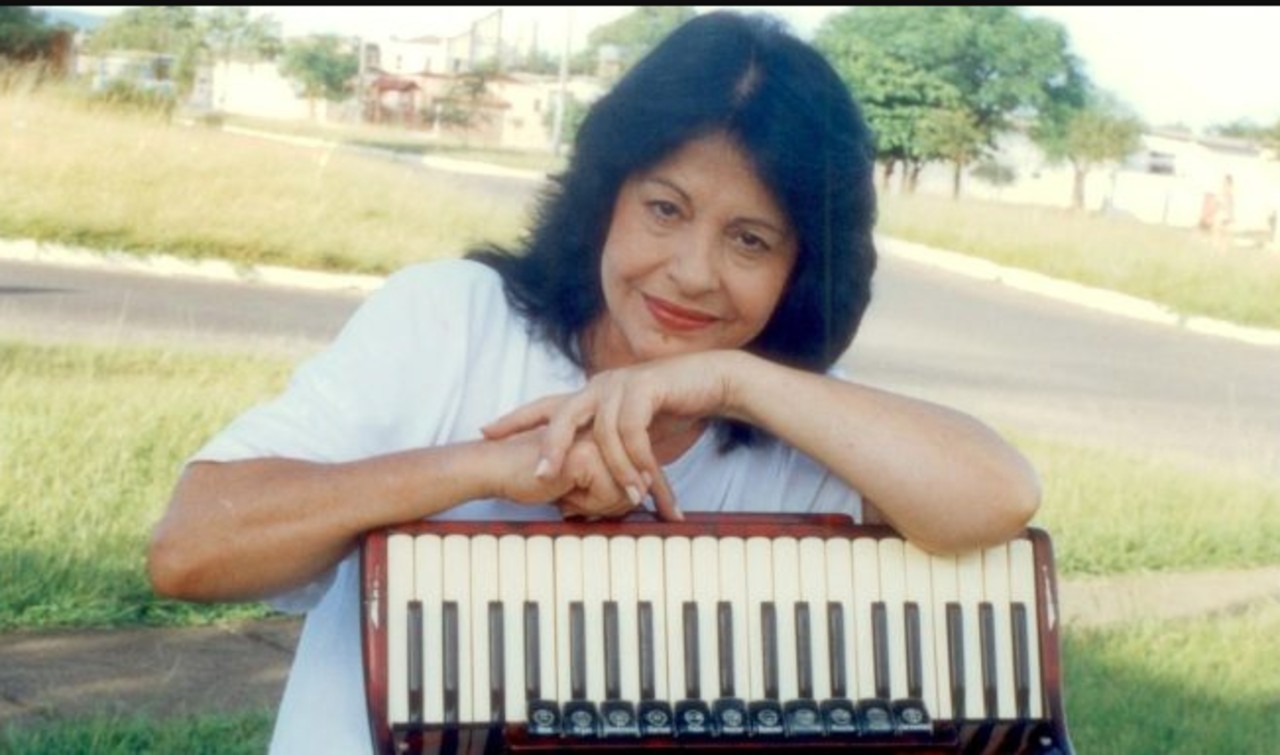 Mari Terezinha Cabral Brum, mais conhecida como Mary Terezinha, cantora que fez dupla com Teixeirinha, morreu aos 79 anos, em Porto Alegre
