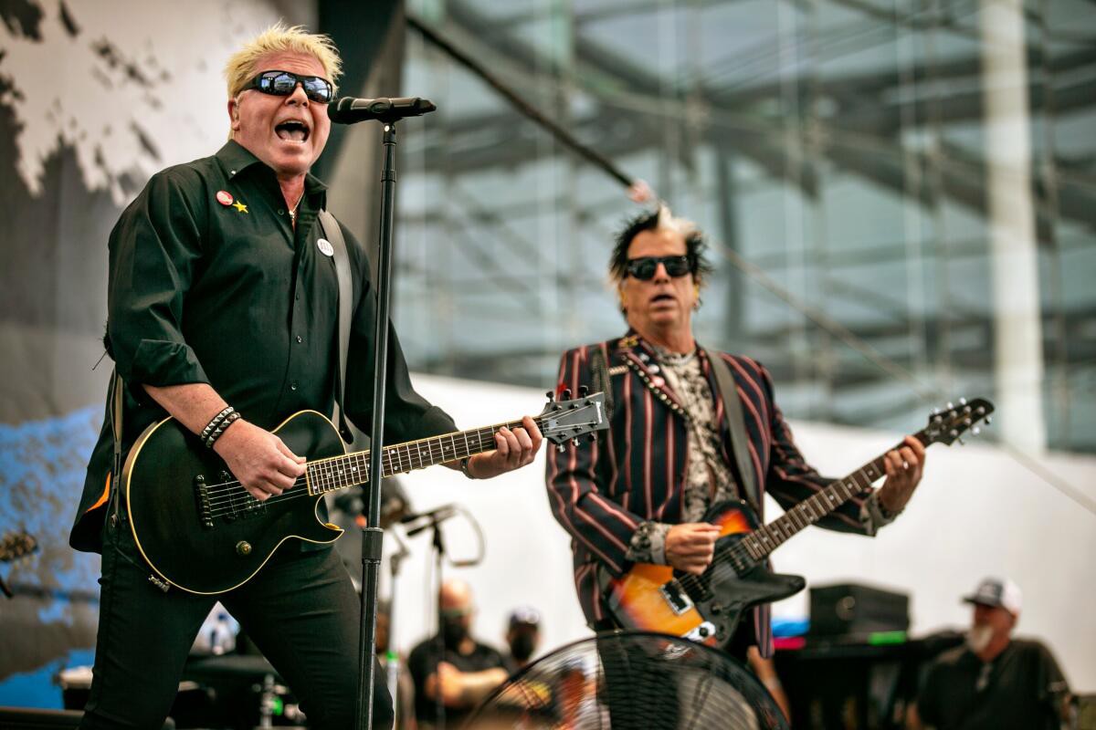 The Offspring abre turnê brasileira em BH com música que homenageia o país 