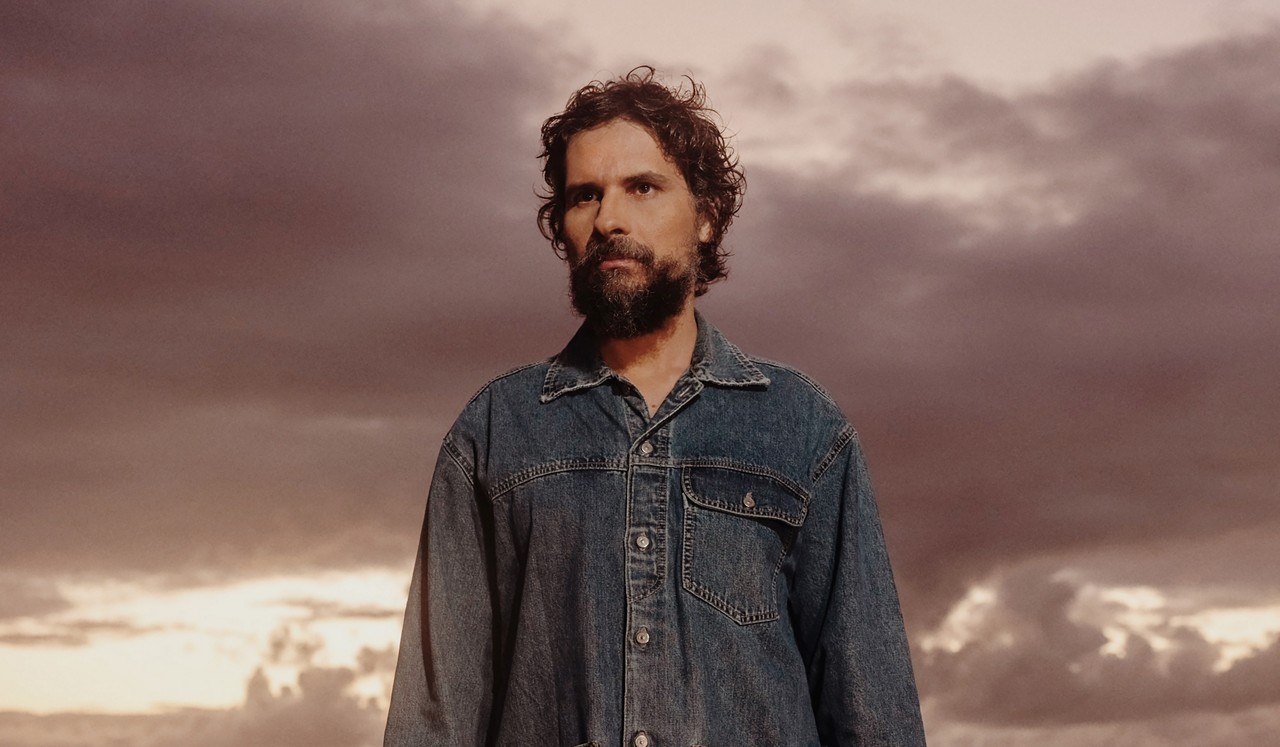 Thiago Amud lança novo álbum em show especial do projeto Noites Rocinante em Minas Gerais
