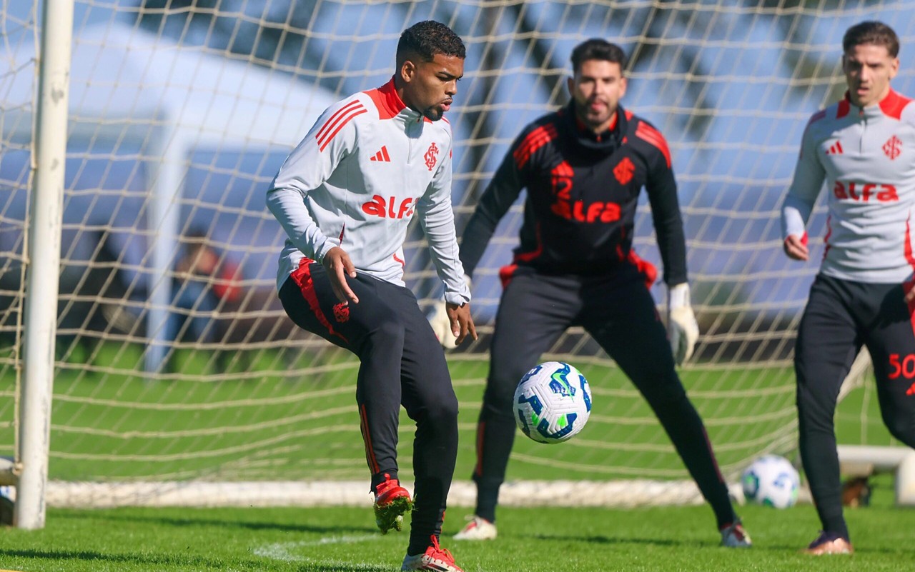 Gustavo Prado é novidade no time colorado (Foto: Ricardo Duarte/SC Internacional)