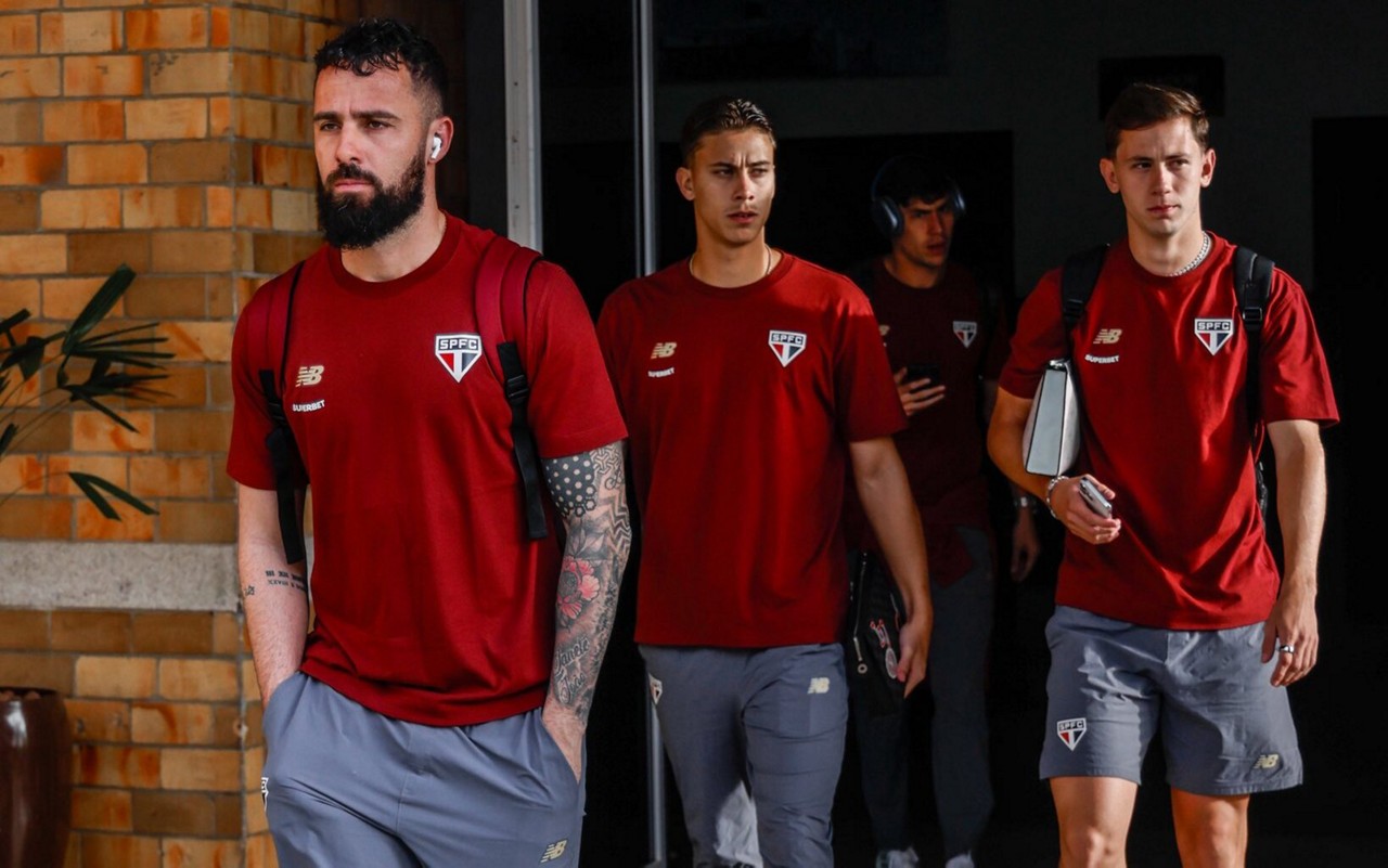 Tricolor reencontra Rogério Ceni (Foto: Rubens Chiri / São Paulo FC)