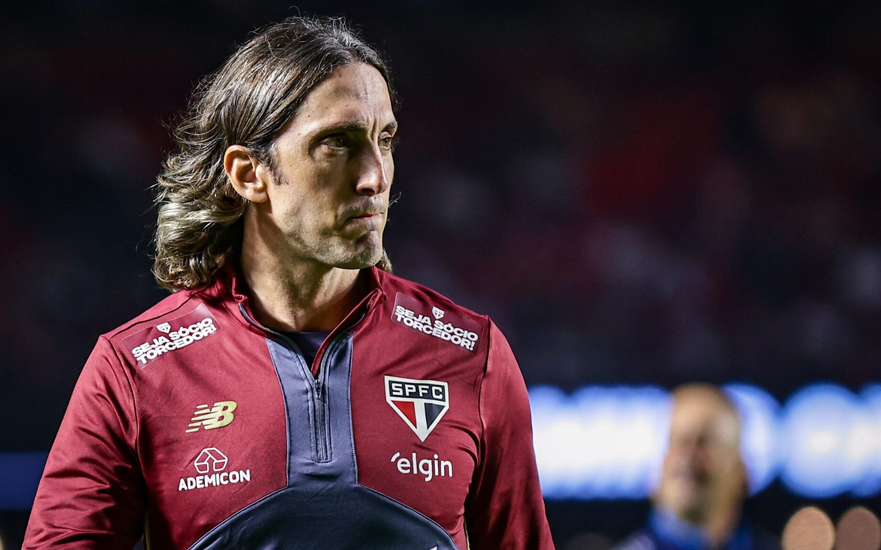 Tricolor busca arrancada no Brasileirão (Foto: Fabio Giannelli/AGIF)