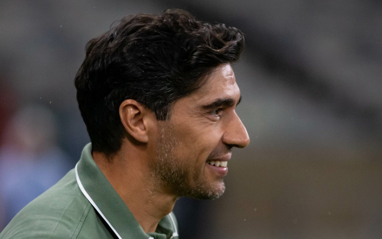 Abel Ferreira, técnico do Palmeiras (Foto: Fernando Moreno/AGIF)