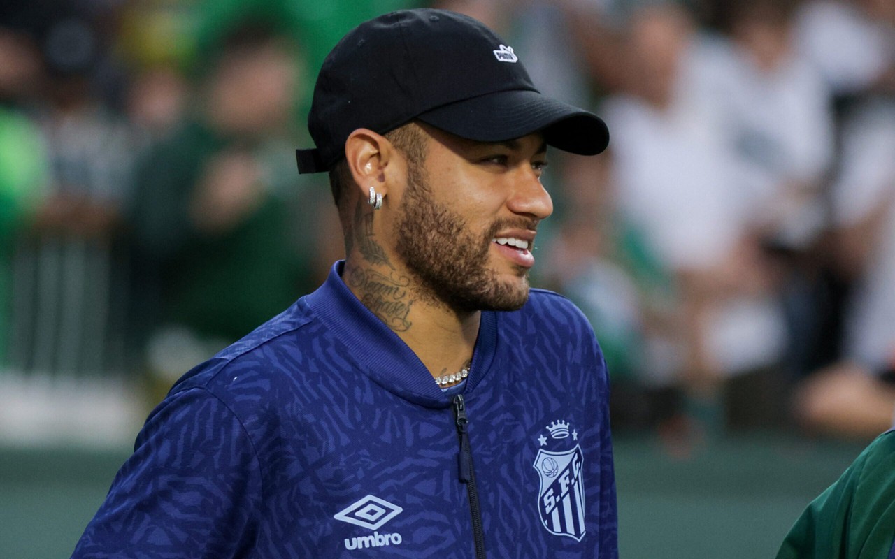 Neymar atuou em sete partidas pelo Santos desde o retorno ao clube. (Foto: Robson Mafra/AGIF)