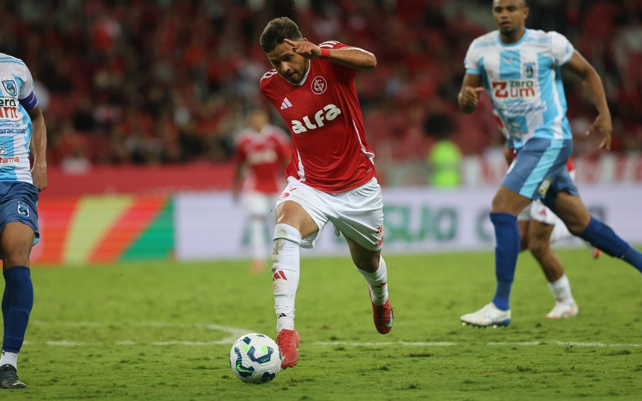 Óscar Romero será o armador do time colorado (Foto: Ricardo Duarte/SC Internacional)