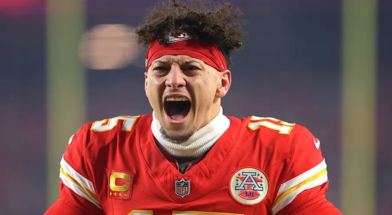 Patrick Mahomes é a principal estrela da NFL na atualidade, e esteve na partida disputada em São Paulo nesta sexta (6/9)